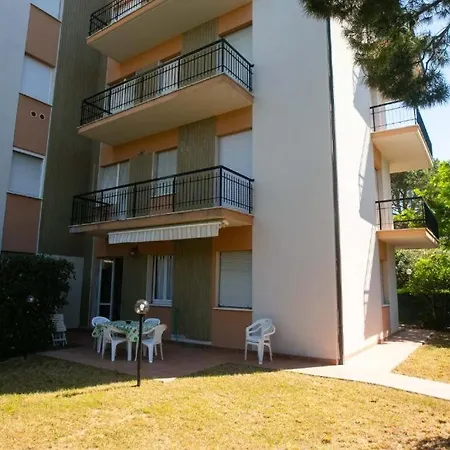 Quadrilocale Con Giardino A 200 Metri Dal Mare A - M105 * Marcelli