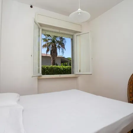 Quadrilocale Con Giardino A 200 Metri Dal Mare A - M105 Διαμέρισμα