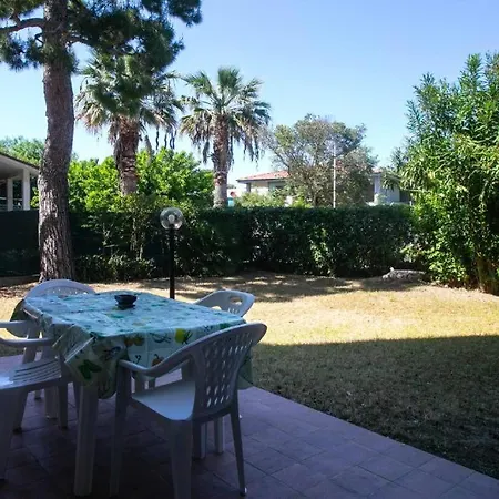 Quadrilocale Con Giardino A 200 Metri Dal Mare A - M105 Διαμέρισμα